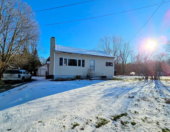 $119,900 | 62 West Main Street, Milo, ME 04463
