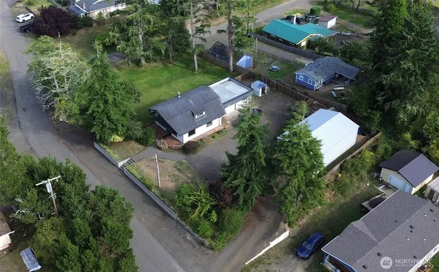 $384,000 | 167 Woodhill Avenue, Westport, WA 98595