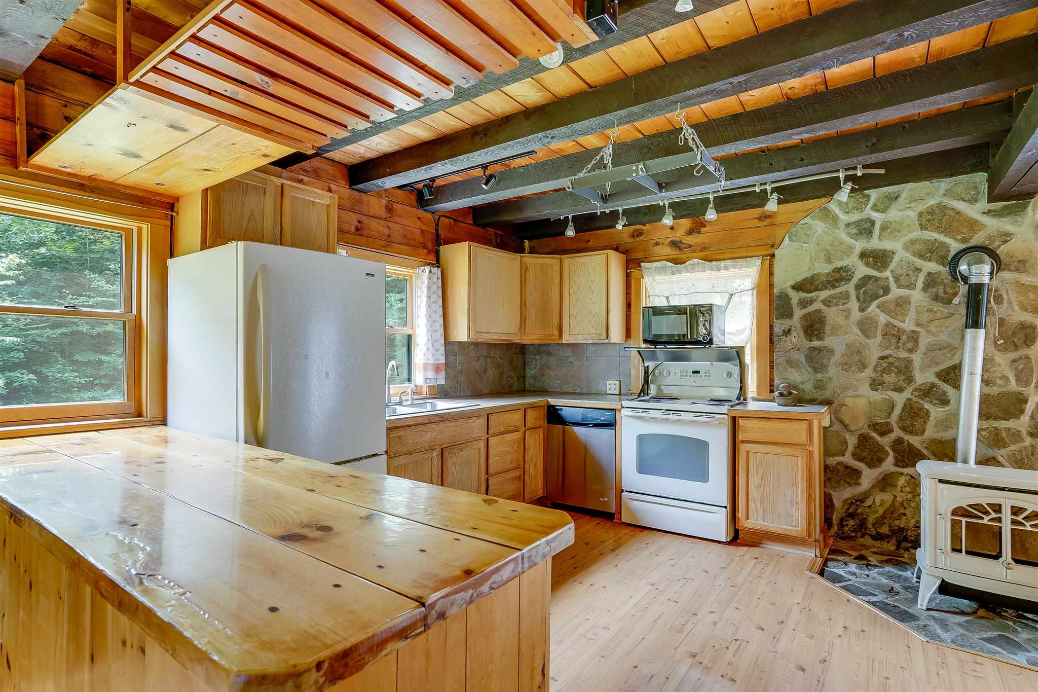236 Currier Road Candia, NH 03034 - Photo 24 of 39 Gallery Image 24