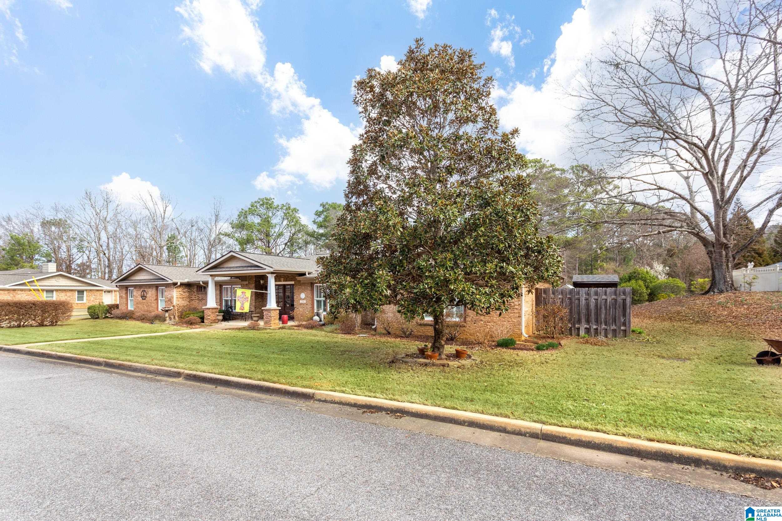 294 Belair Road Anniston, AL 36205 - Photo 3 of 45