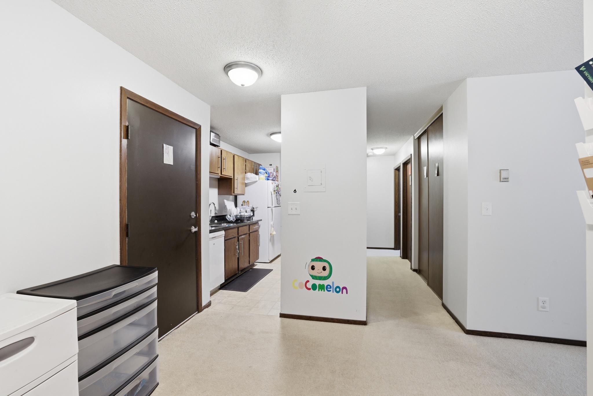 175 County Rd B2 East, Unit 203 Little Canada, MN 55117 - Photo 10 of 27