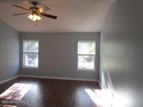 7674 Spring Branch Court Jacksonville, FL 32221 - Photo 9 of 15 MASTER BEDROOM