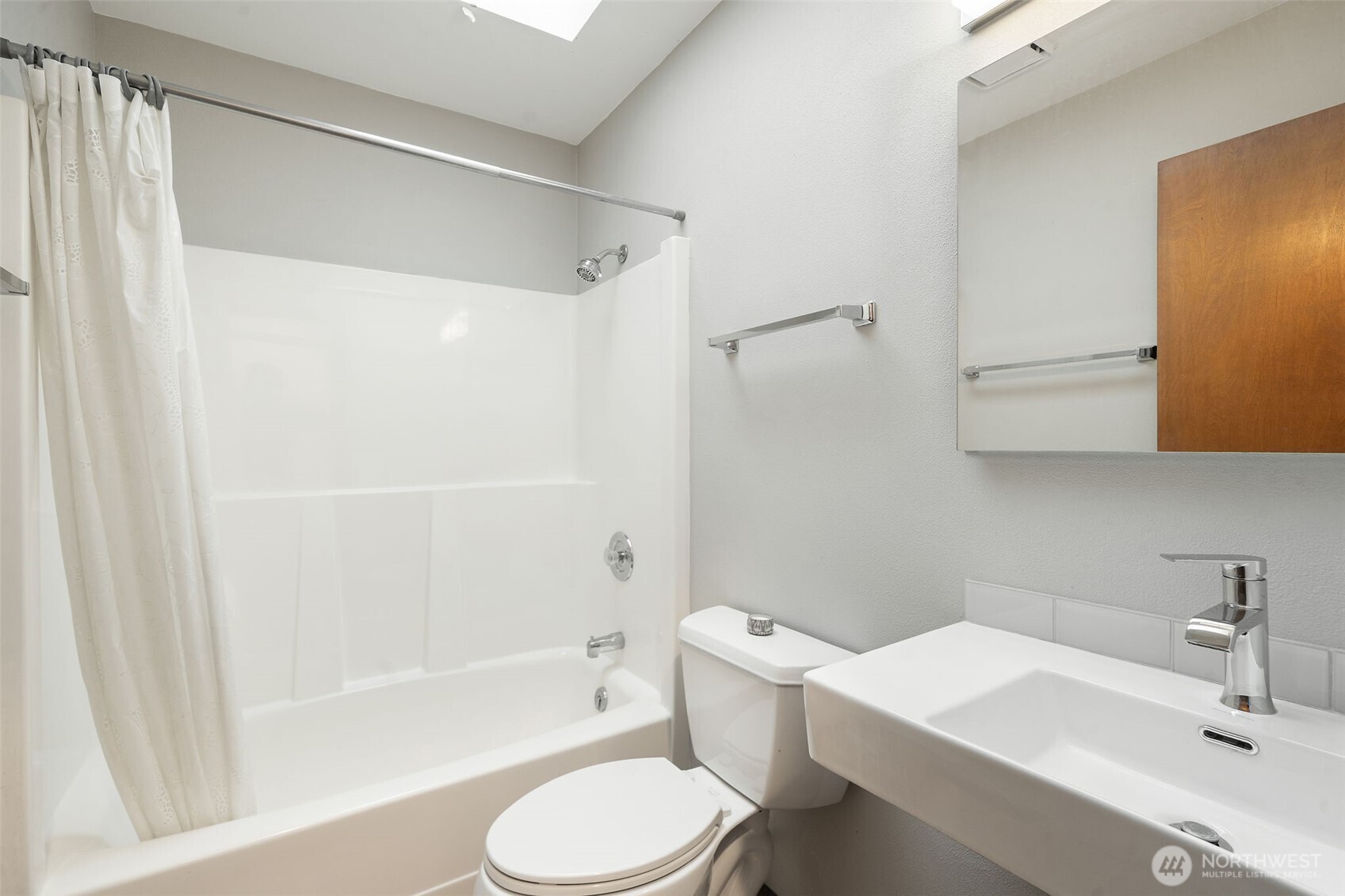 212 Bluegrass Lane Sequim, WA 98382 - Photo 20 of 39