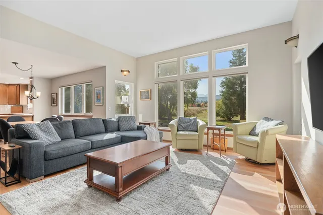 $849,950 | 212 Bluegrass Lane, Sequim, WA 98382