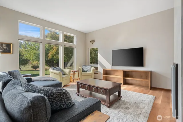 $849,950 | 212 Bluegrass Lane, Sequim, WA 98382