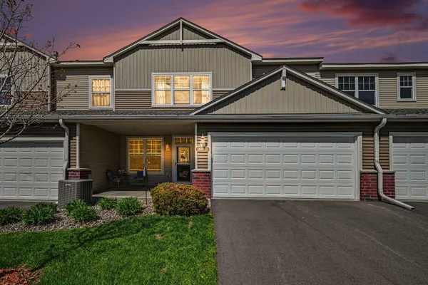 $275,000 | 1601 Sumac Circle, Unit B, Carver, MN 55315