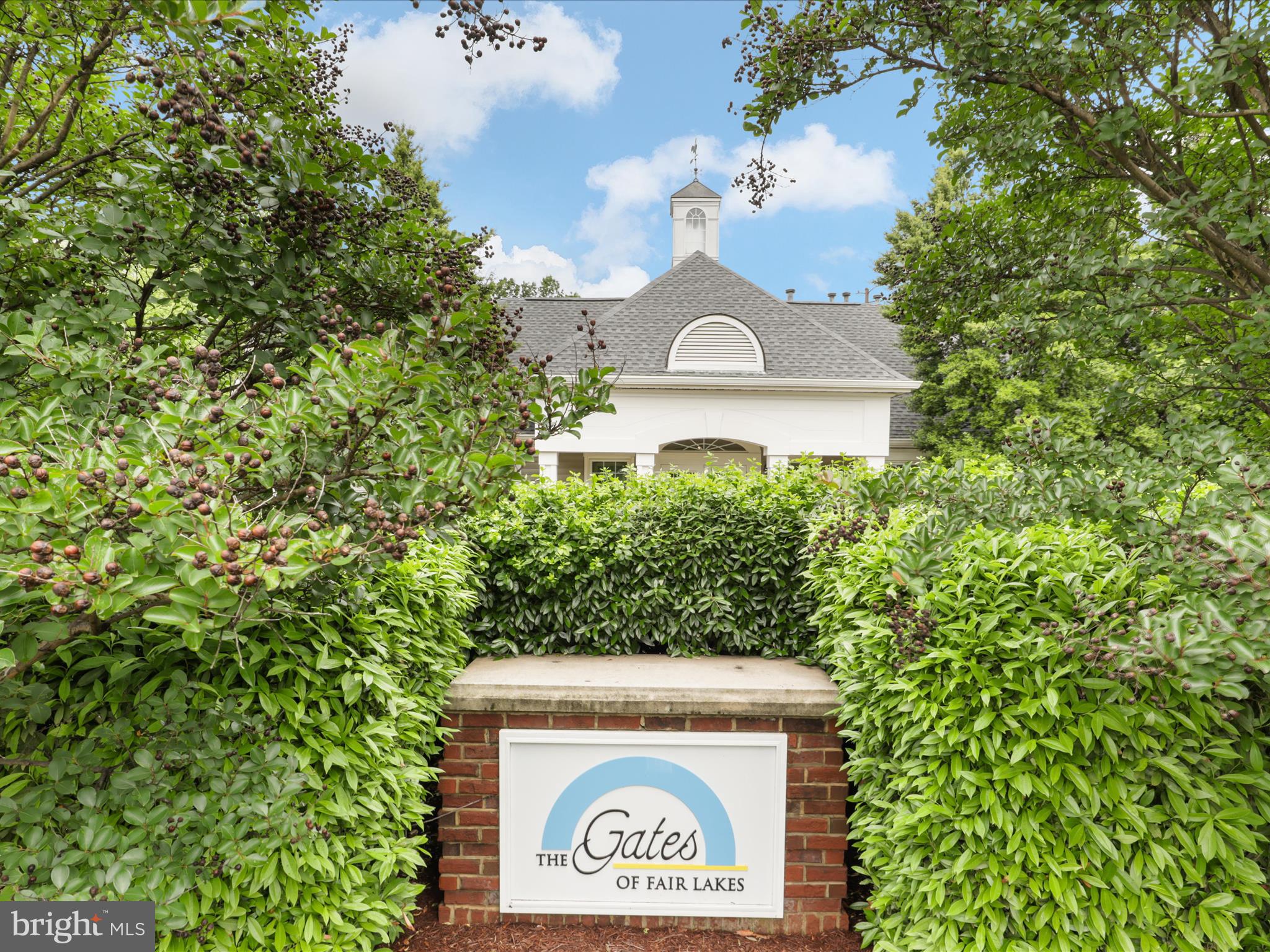4574 Superior Square Fairfax, VA 22033 - Photo 31 of 44 a view of a sign of a park