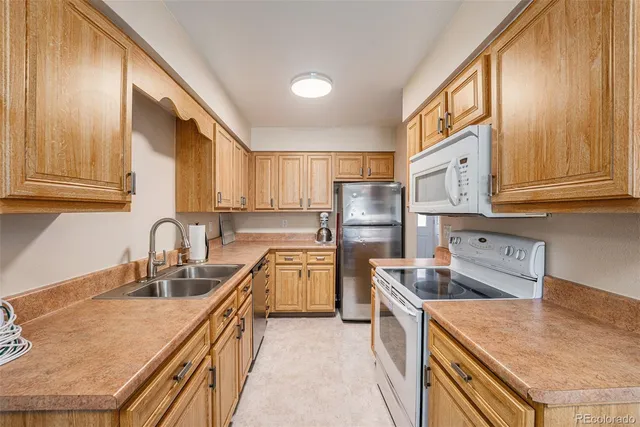 $400,000 | 6855 West 84th Way, Unit 31, Arvada, CO 80003