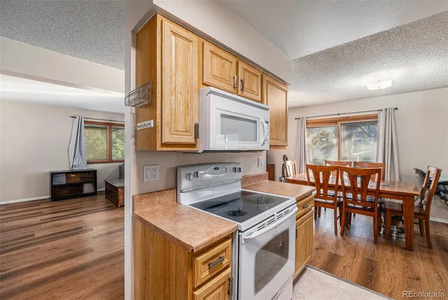 $400,000 | 6855 West 84th Way, Unit 31, Arvada, CO 80003