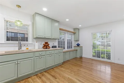 $389,000 | 311 Circle Drive, Dallas, TX 75224