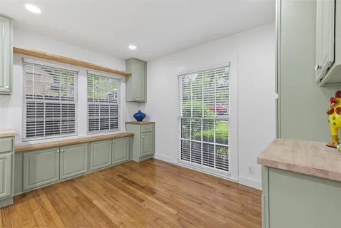 $389,000 | 311 Circle Drive, Dallas, TX 75224