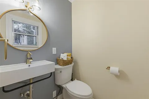 $389,000 | 311 Circle Drive, Dallas, TX 75224