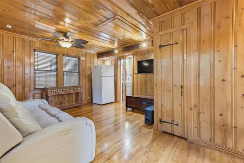 $389,000 | 311 Circle Drive, Dallas, TX 75224