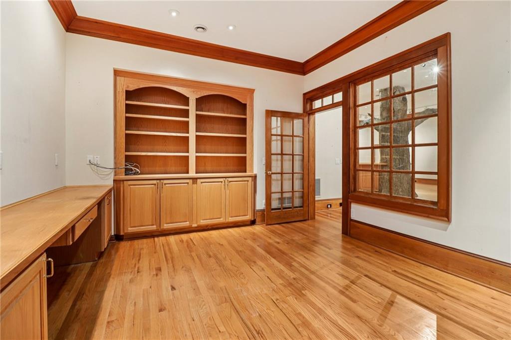 1020 Ven Villa Road Marietta, GA 30062 - Photo 35 of 50