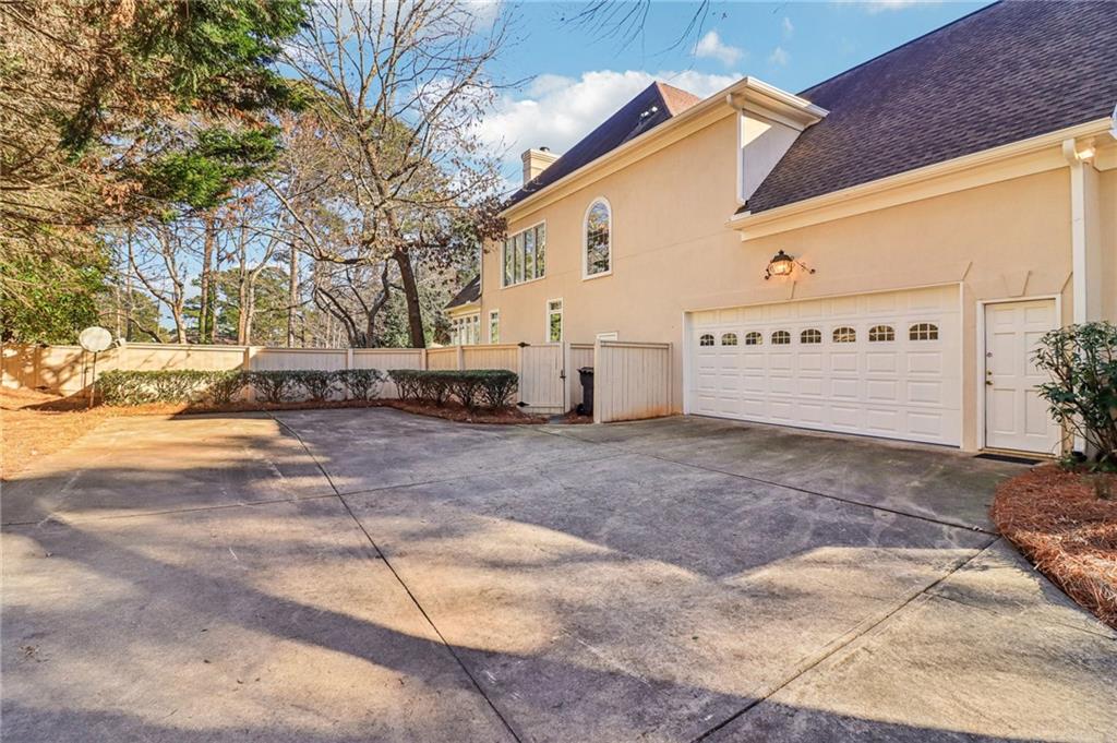 1020 Ven Villa Road Marietta, GA 30062 - Photo 45 of 50