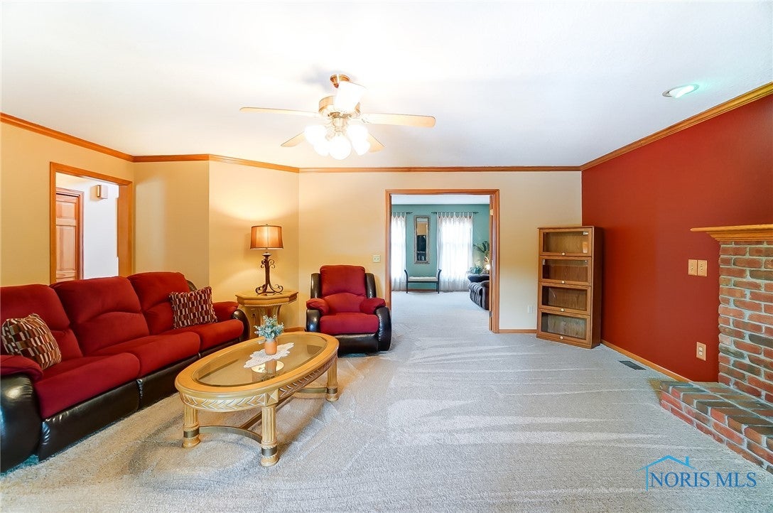 2092 Old Trail Road Perrysburg, OH 43551 - Photo 13 of 48 Gallery Image 13