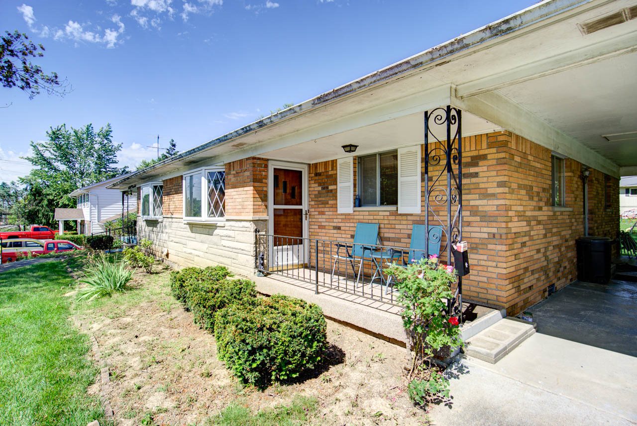 208 North Smith Road Bloomington, IN 47408 - Photo 4 of 8 Gallery Image 4