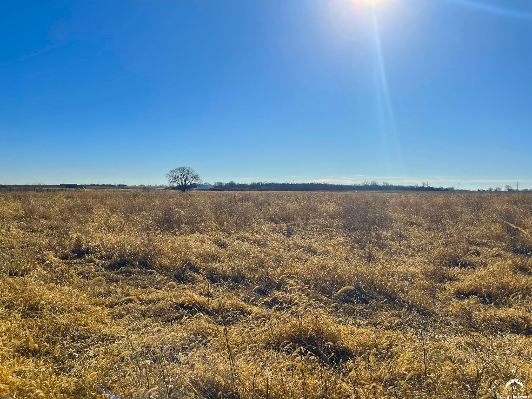 2530 Southeast 77th Street Berryton, KS 66409 - Photo 7 of 10