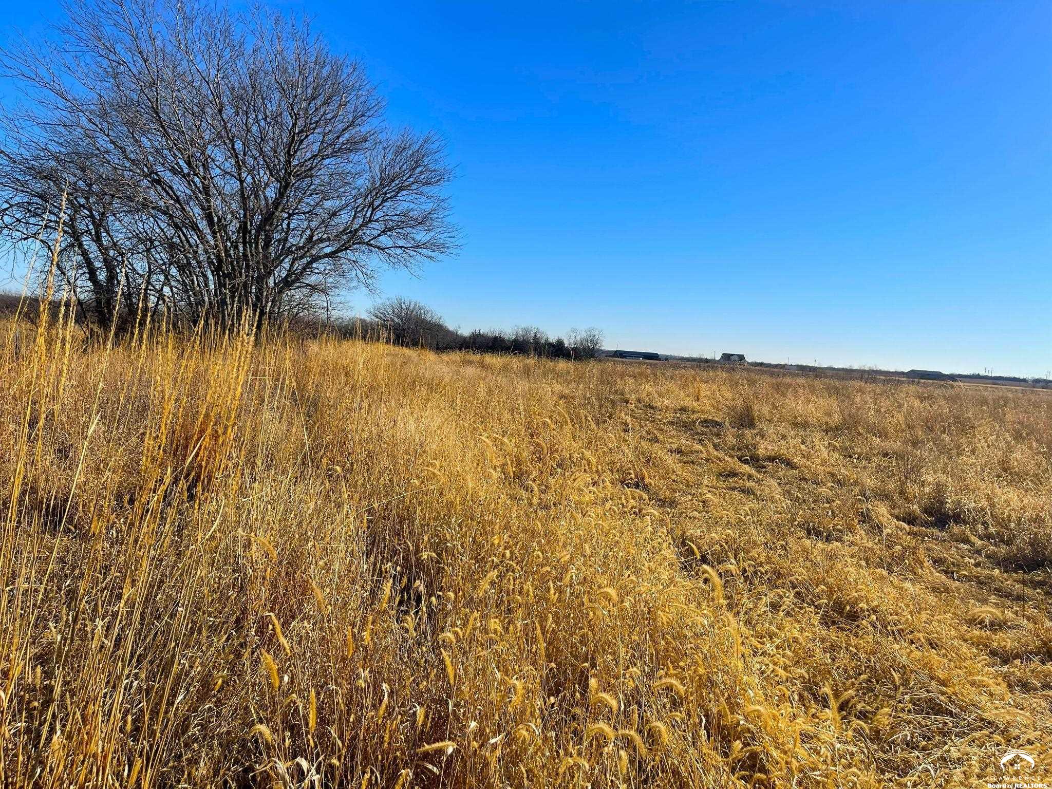 2530 Southeast 77th Street Berryton, KS 66409 - Photo 8 of 10