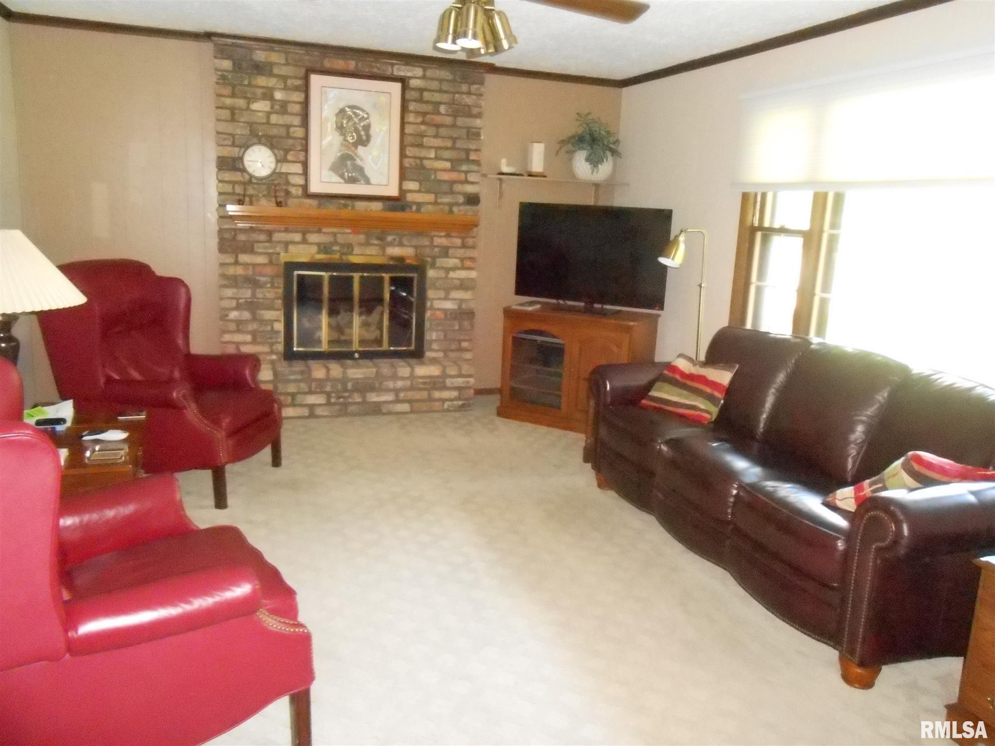 4212 Jersey Ridge Road Davenport, IA 52807 - Photo 20 of 26 Gallery Image 20