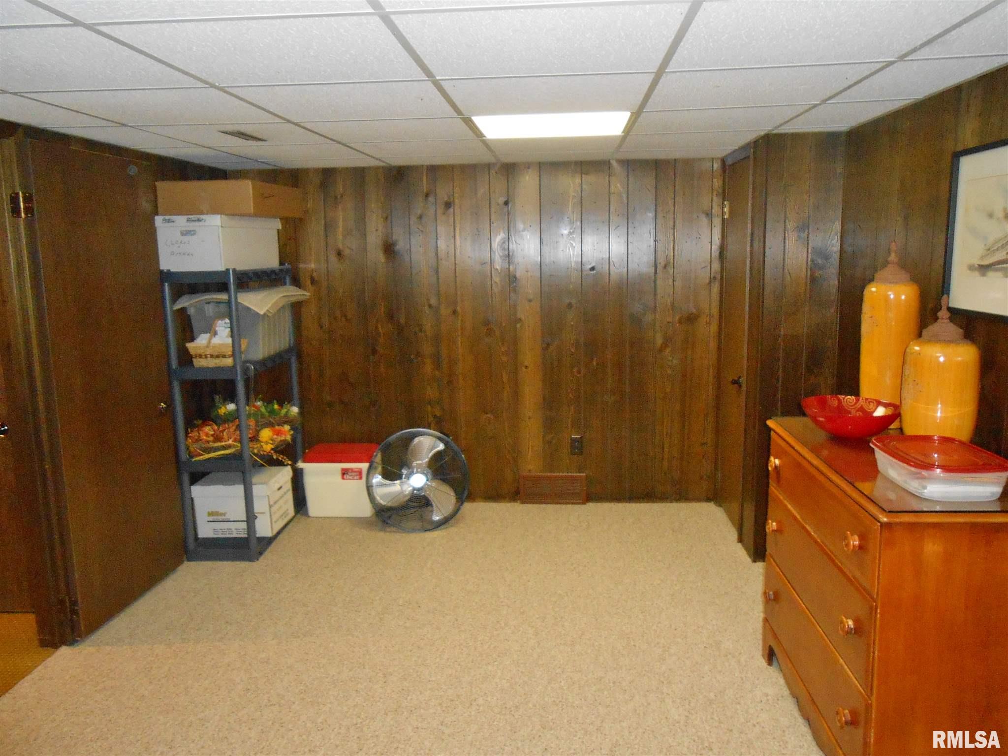 4212 Jersey Ridge Road Davenport, IA 52807 - Photo 23 of 26 Gallery Image 23