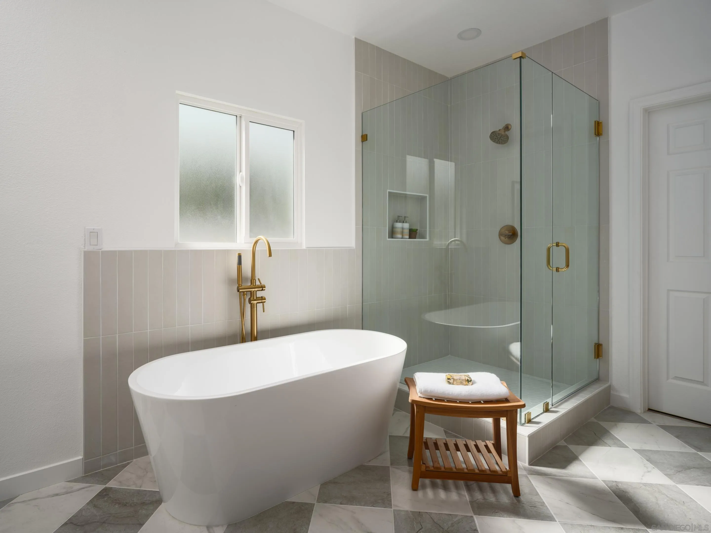 4630 Pannonia Road Carlsbad, CA 92008 - Photo 16 of 29 Gallery Image 16