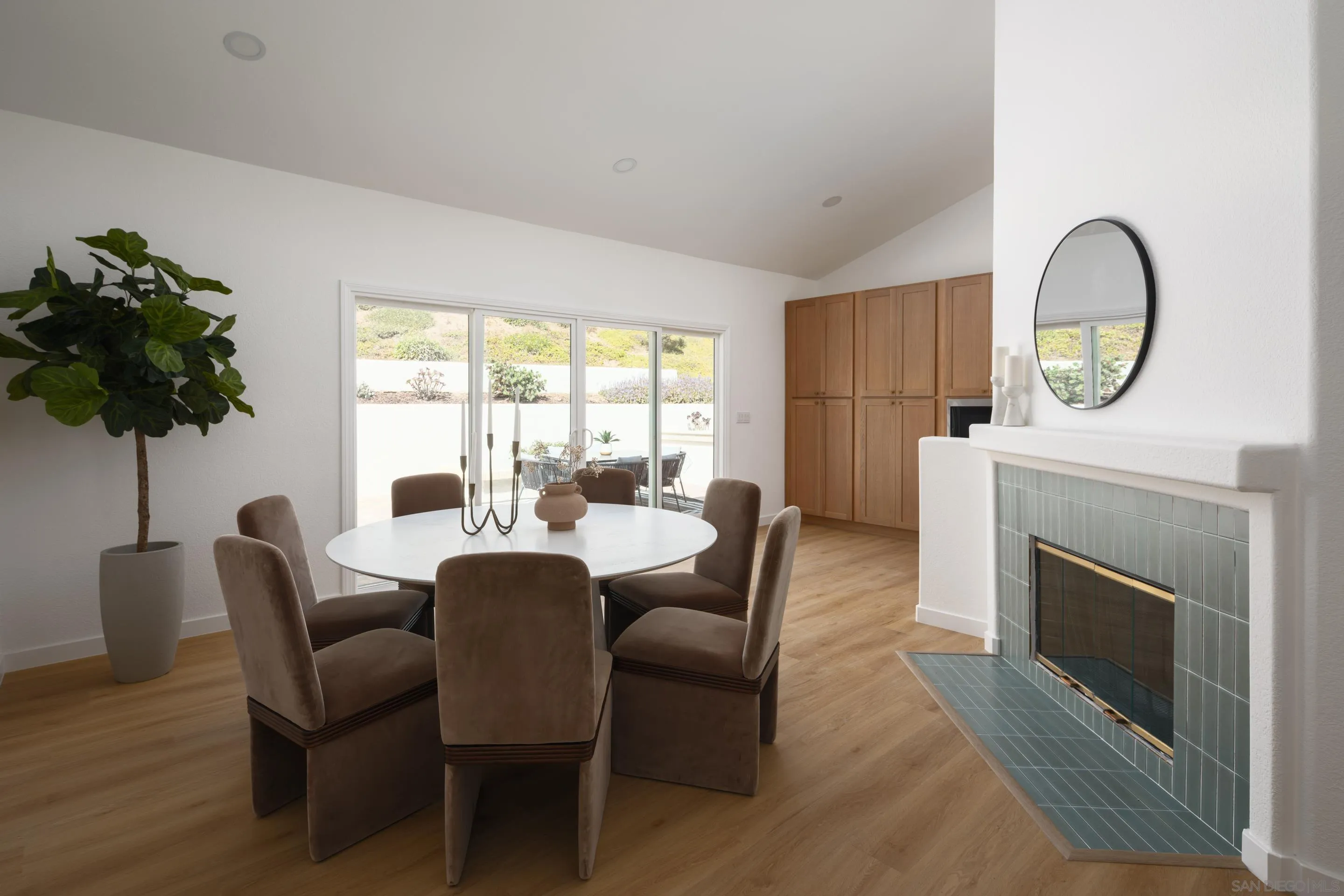 4630 Pannonia Road Carlsbad, CA 92008 - Photo 10 of 29 Gallery Image 10
