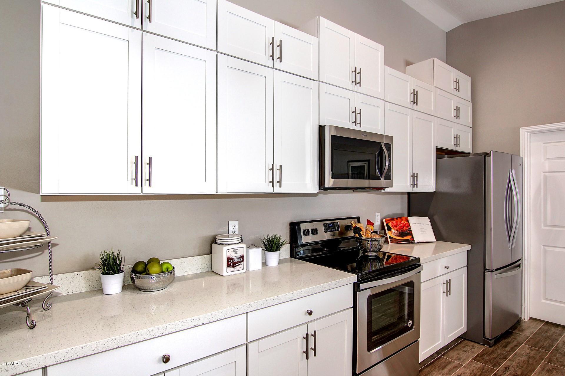 4501 East Redfield Road Phoenix, AZ 85032 - Photo 11 of 34 Chef's Kitchen!