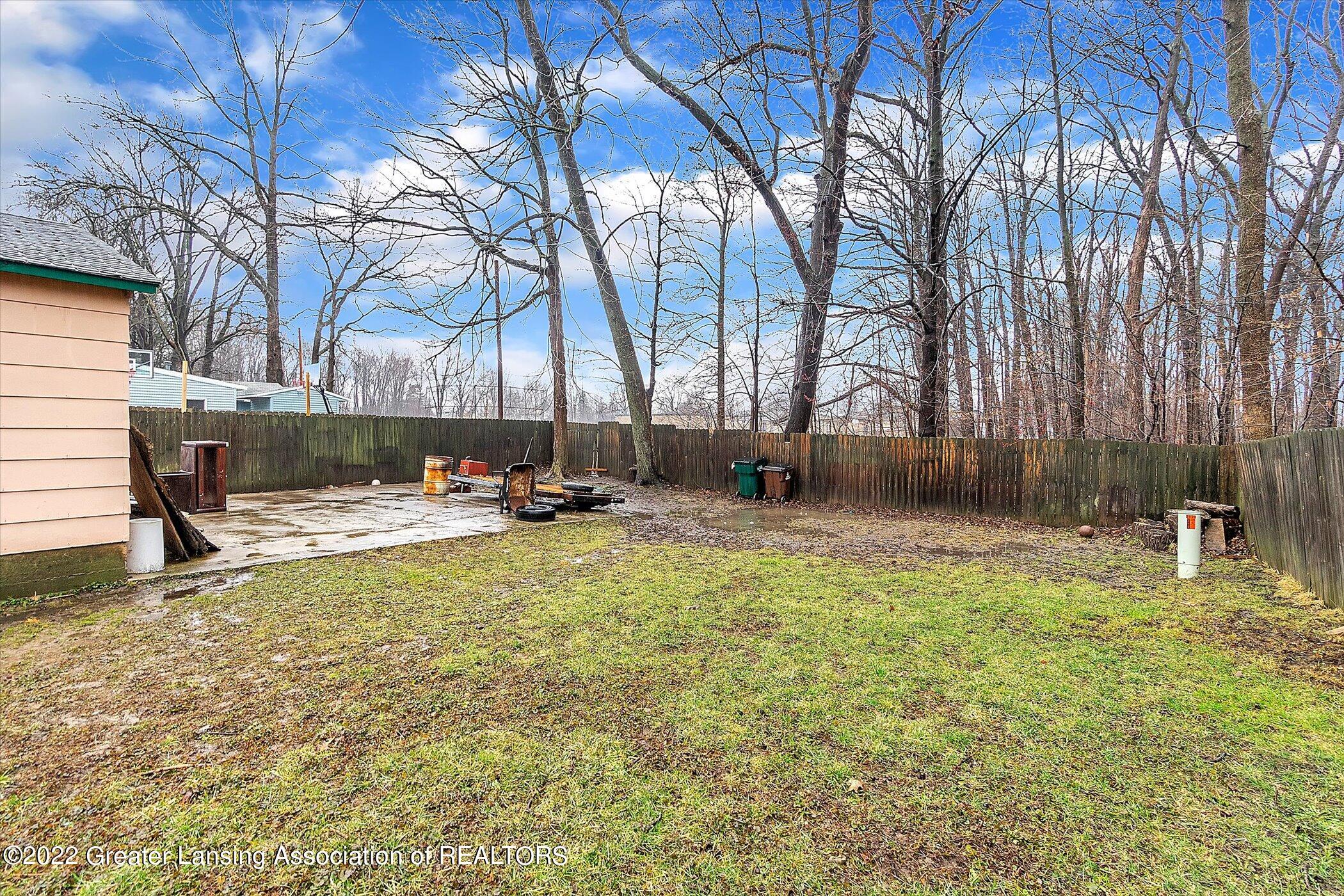 3100 Sunderland Road Lansing, MI 48911 - Photo 28 of 34 28-3100-Sunderland-Rd-WindowStill-Real-E