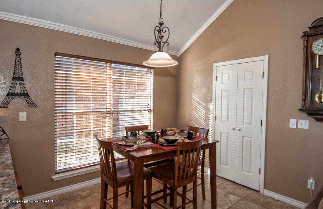 7508 Sheldon Road Amarillo, TX 79119 - Photo 12 of 39 DINING VIEW 1