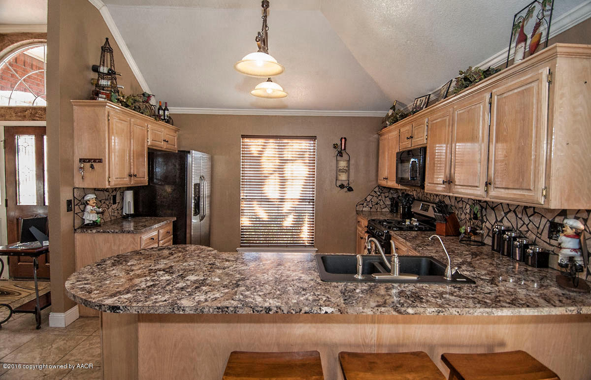 7508 Sheldon Road Amarillo, TX 79119 - Photo 7 of 39 KITCHEN VIEW 1