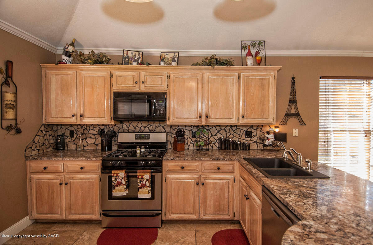 7508 Sheldon Road Amarillo, TX 79119 - Photo 9 of 39 KITCHEN VIEW 3