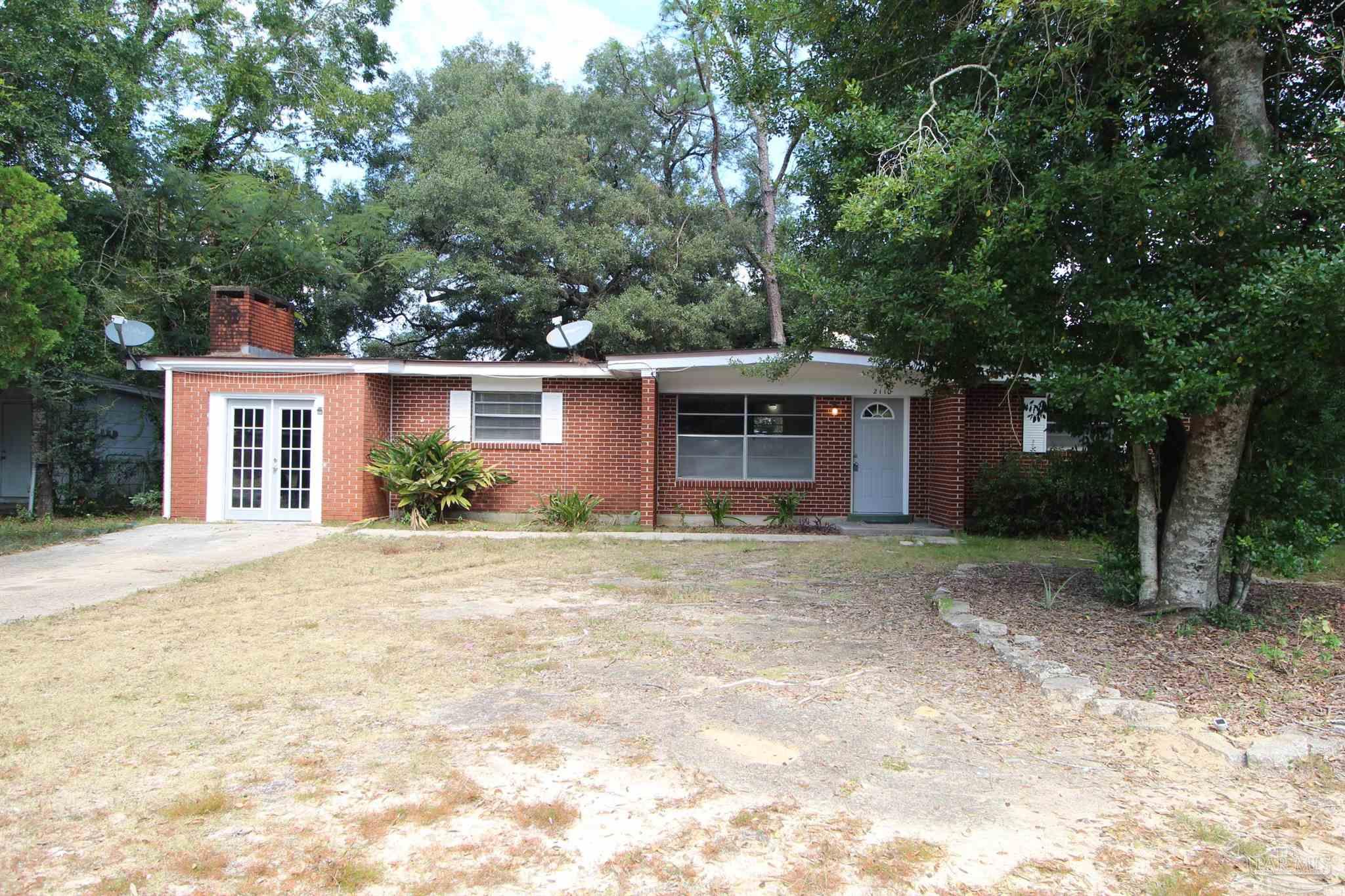 2110 Curry Circle, Pensacola, FL 32504 Compass