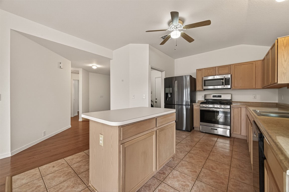 554 Cypresswood Trace Spring, TX 77373 - Photo 15 of 40