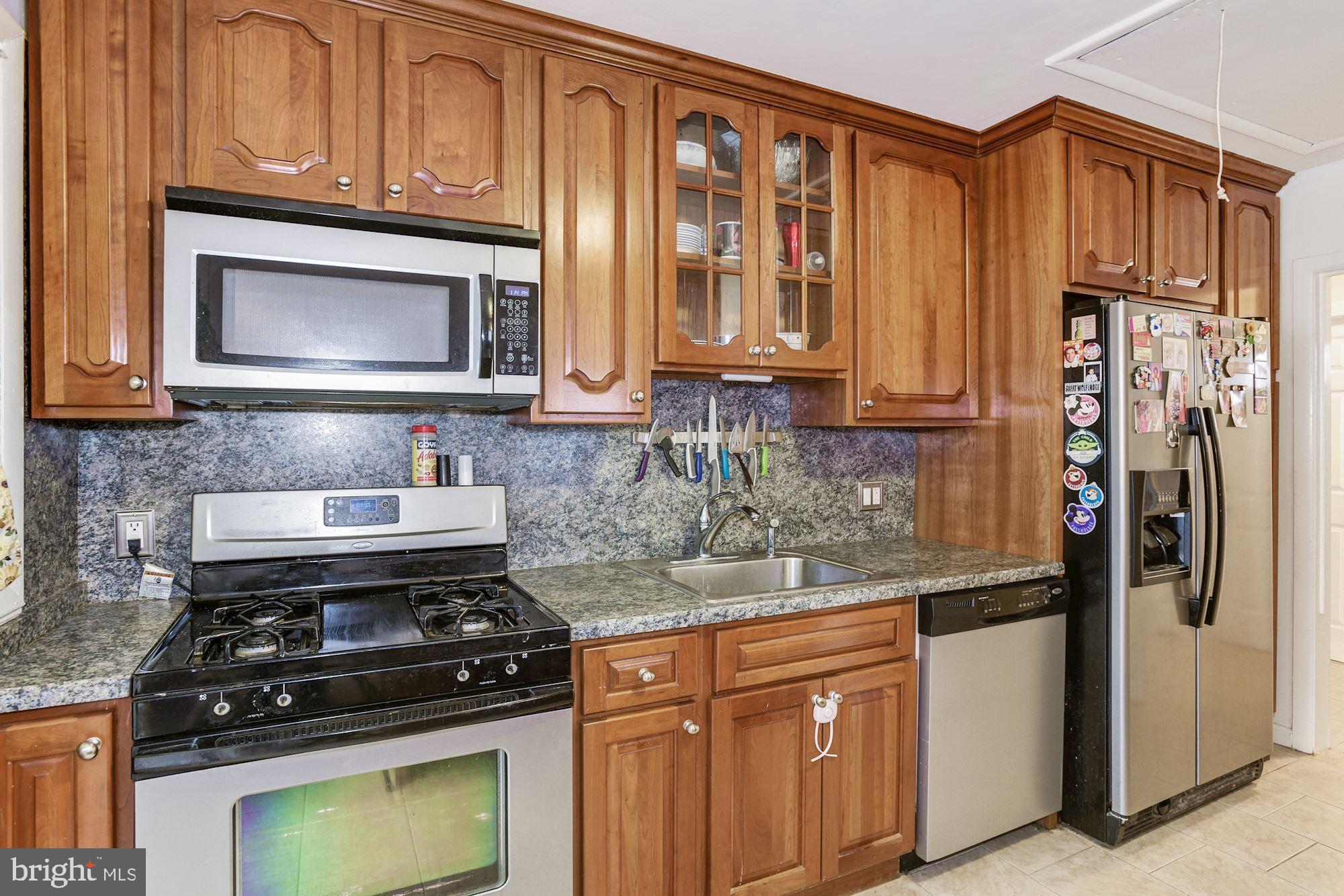 16 Paul Road Maple Shade, NJ 08052 - Photo 5 of 21 Gallery Image 5