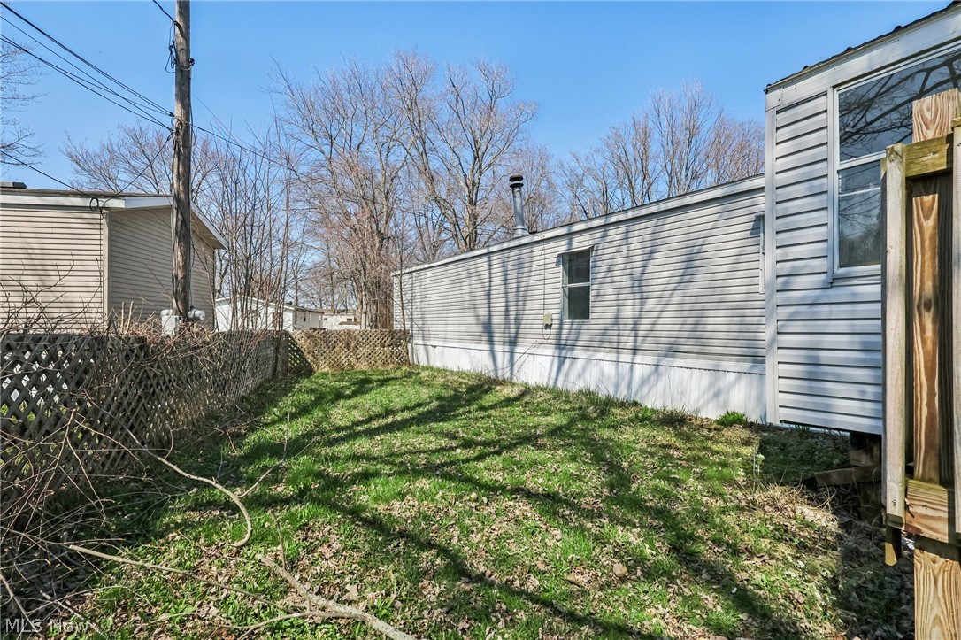 6800 Lake Road West, Unit 21 Geneva, OH 44041 - Photo 17 of 20