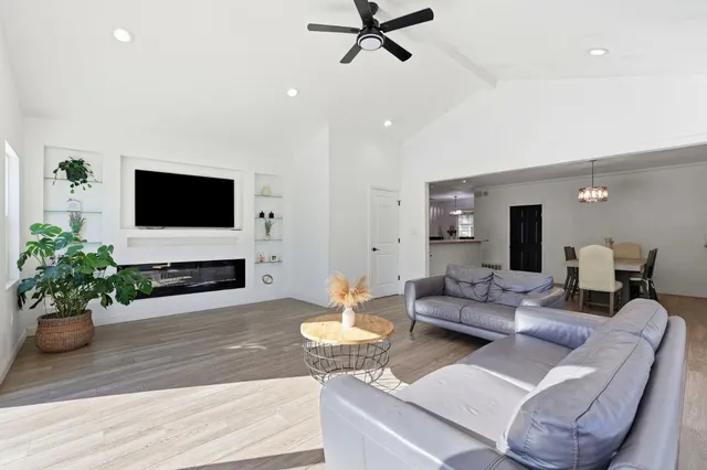 $1,689,000 | 366 Curie Drive, San Jose, CA 95119