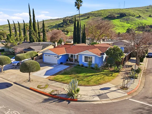 $1,689,000 | 366 Curie Drive, San Jose, CA 95119