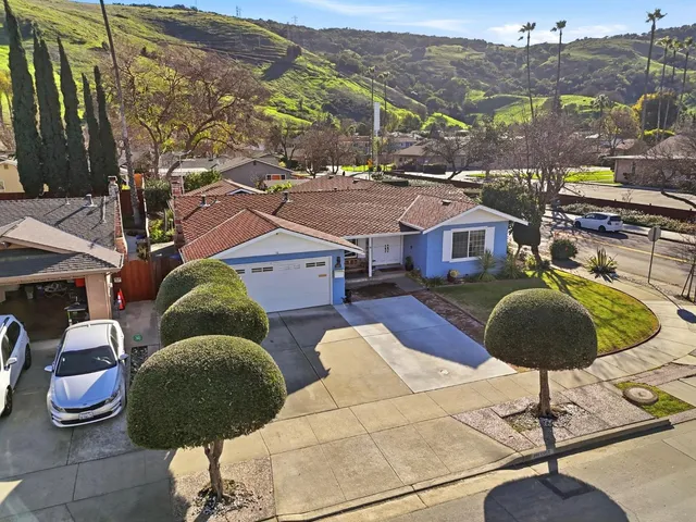 $1,689,000 | 366 Curie Drive, San Jose, CA 95119