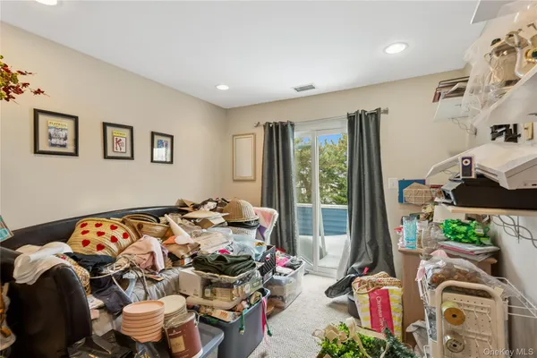 $719,876 | 100 Baker Court, Unit 85, Island Park, NY 11558