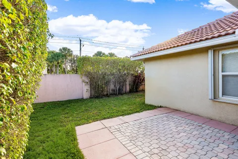 $449,000 | 5505 Grande Palm Circle, Delray Beach, FL 33484