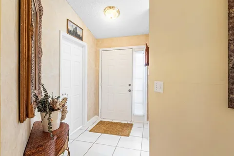 $449,000 | 5505 Grande Palm Circle, Delray Beach, FL 33484