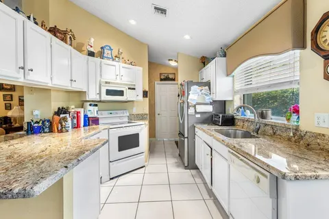 $449,000 | 5505 Grande Palm Circle, Delray Beach, FL 33484