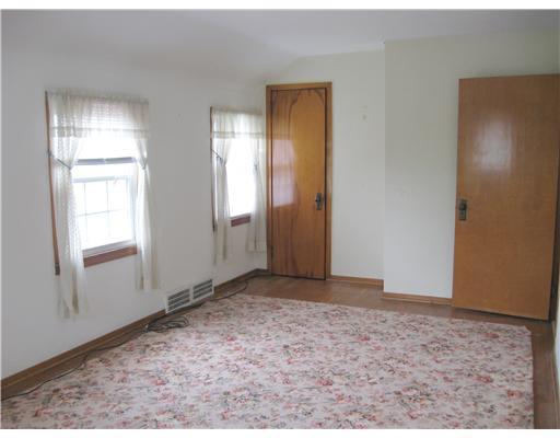 2427 Old Greentree Road Carnegie, PA 15106 - Photo 12 of 18 Bedroom.