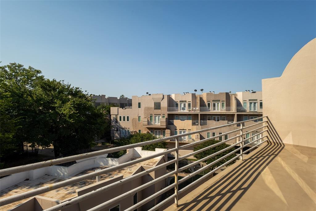 4040 Avondale Avenue, Unit 107 Dallas, TX 75219 - Photo 24 of 33 a view of balcony with furniture