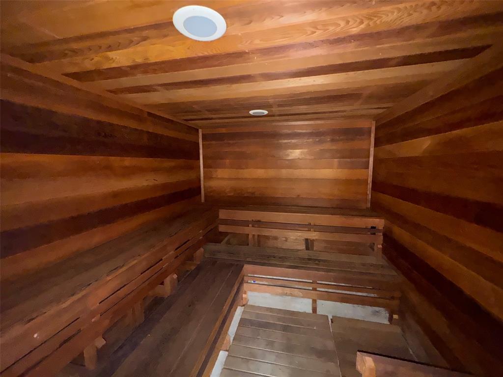 4040 Avondale Avenue, Unit 107 Dallas, TX 75219 - Photo 33 of 33 a view of room with wooden floor