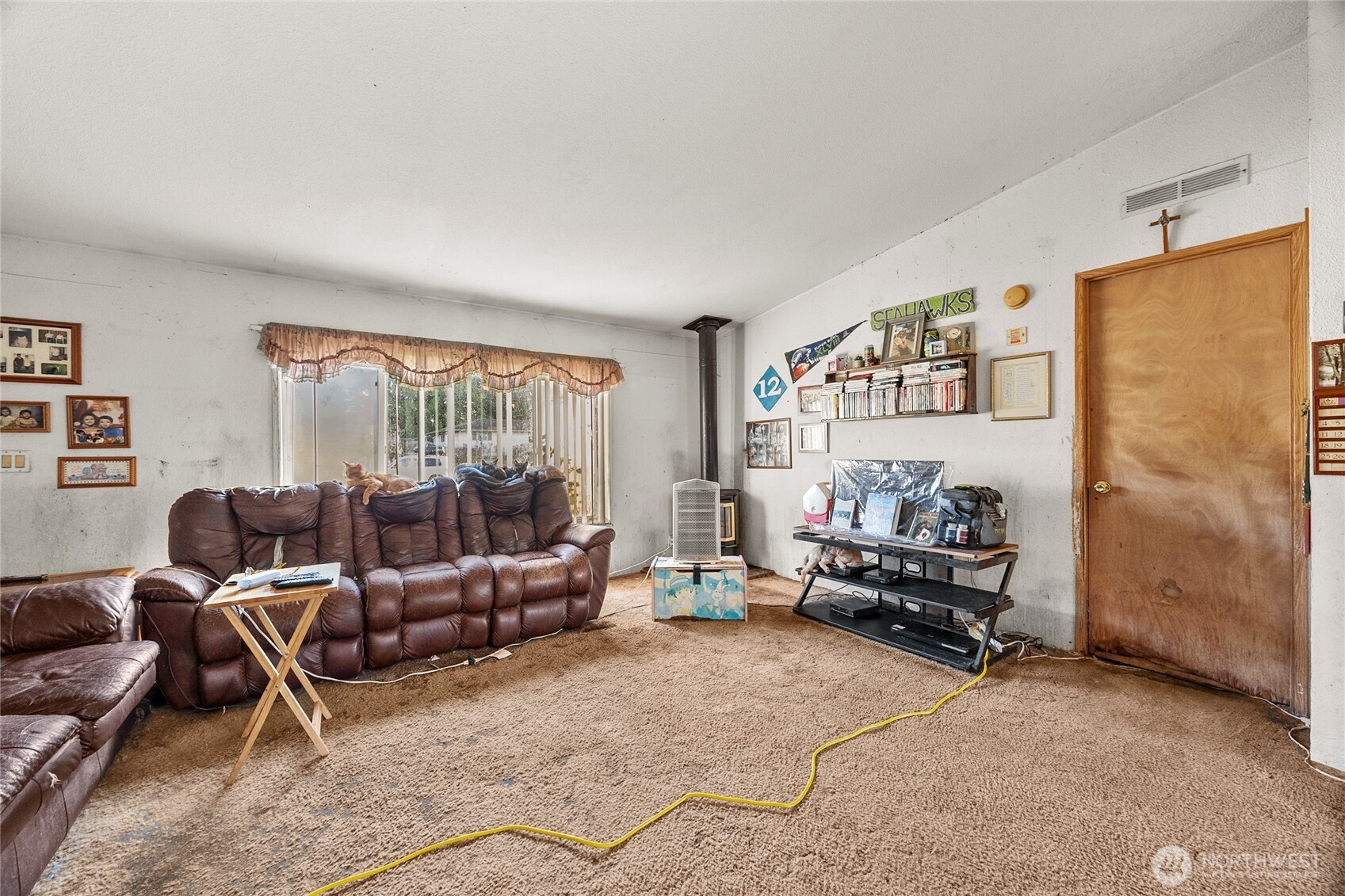 1246 Ivy Road Bremerton, WA 98310 - Photo 9 of 33