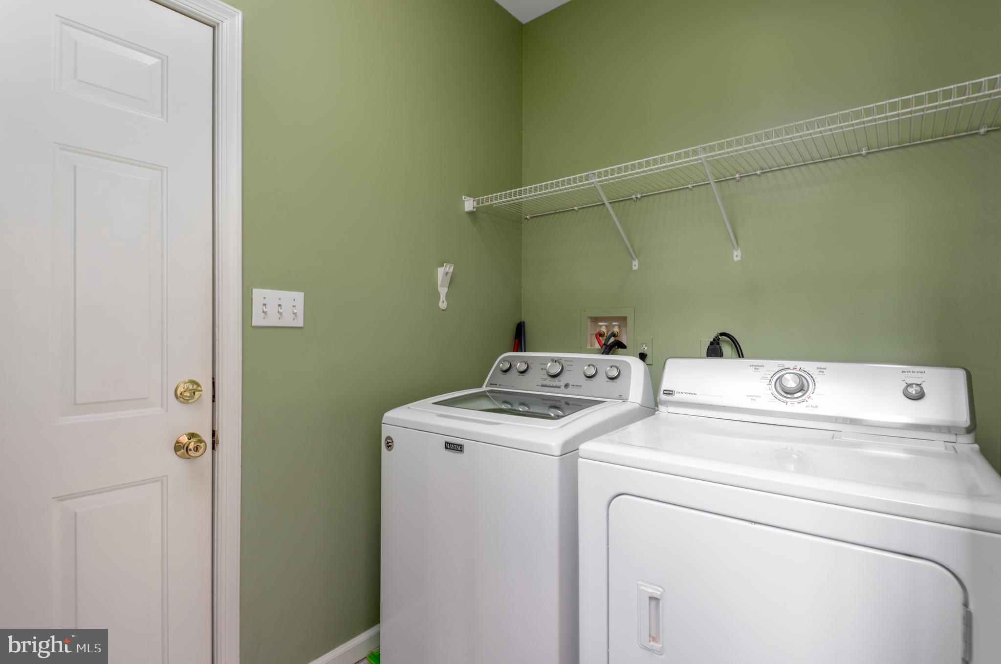 100 Ridgewood Drive Hanover, PA 17331 - Photo 38 of 60 Laundry room