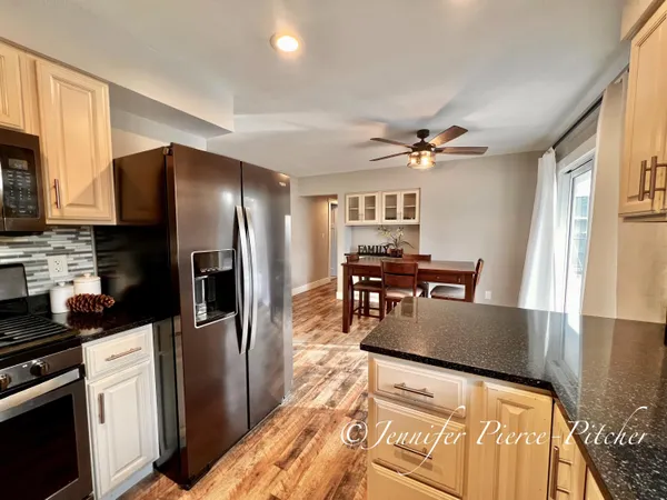 $419,999 | 7439 Eastlane Avenue, Jenison, MI 49428