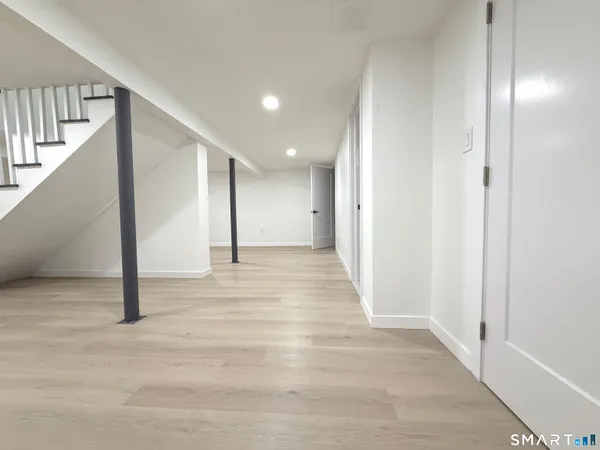 $4,500 | 275 Dayton Road, Trumbull, CT 06611